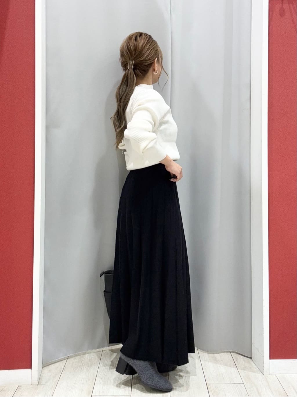 shioさんの「SHOO･LA･RUE｜【S-LL】上品さを纏う やわらかフェイクスエード ミドル丈ブルゾン」を使ったコーディネート