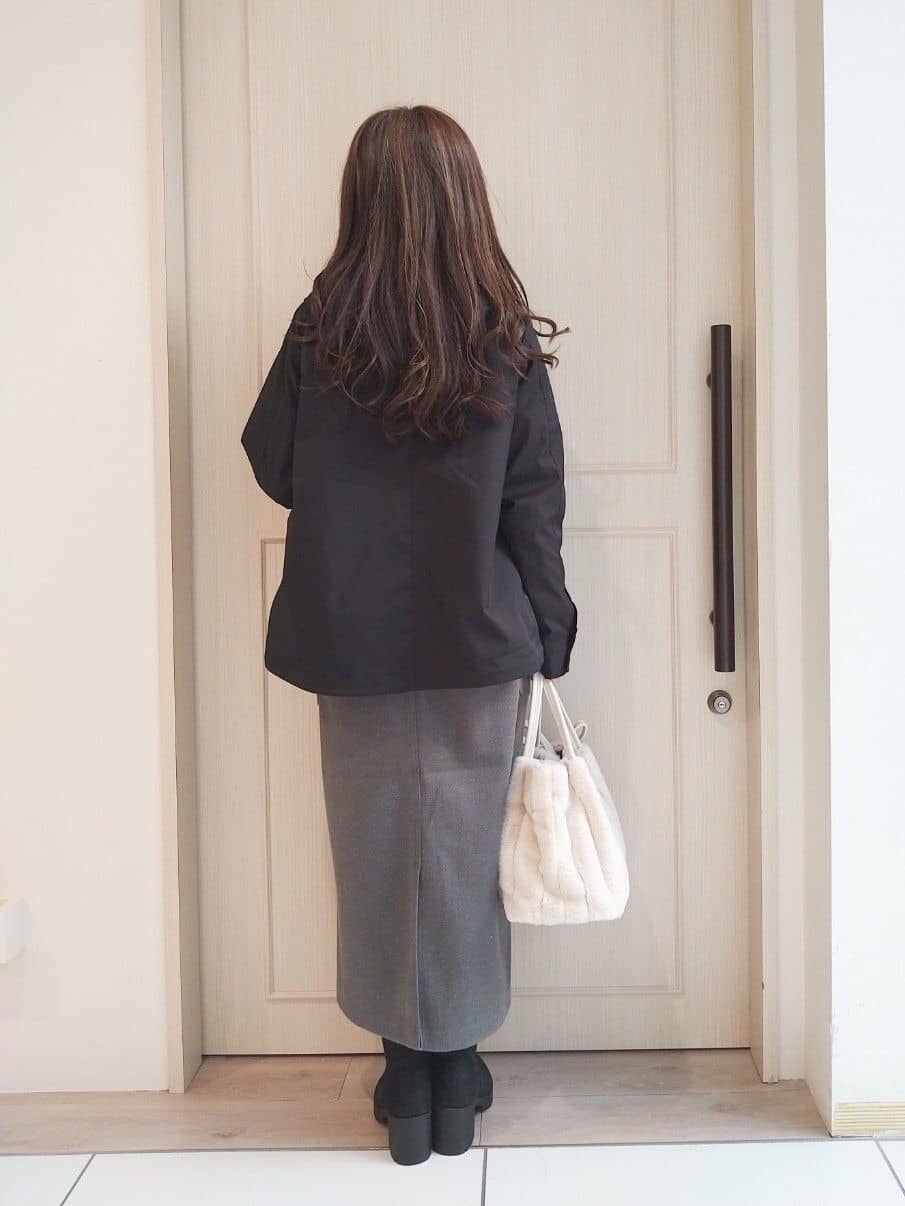mi-saさんの「SHOO･LA･RUE｜【高レビュー/2WAY】きれい見えで上品な ストライプファートートバッグ」を使ったコーディネート