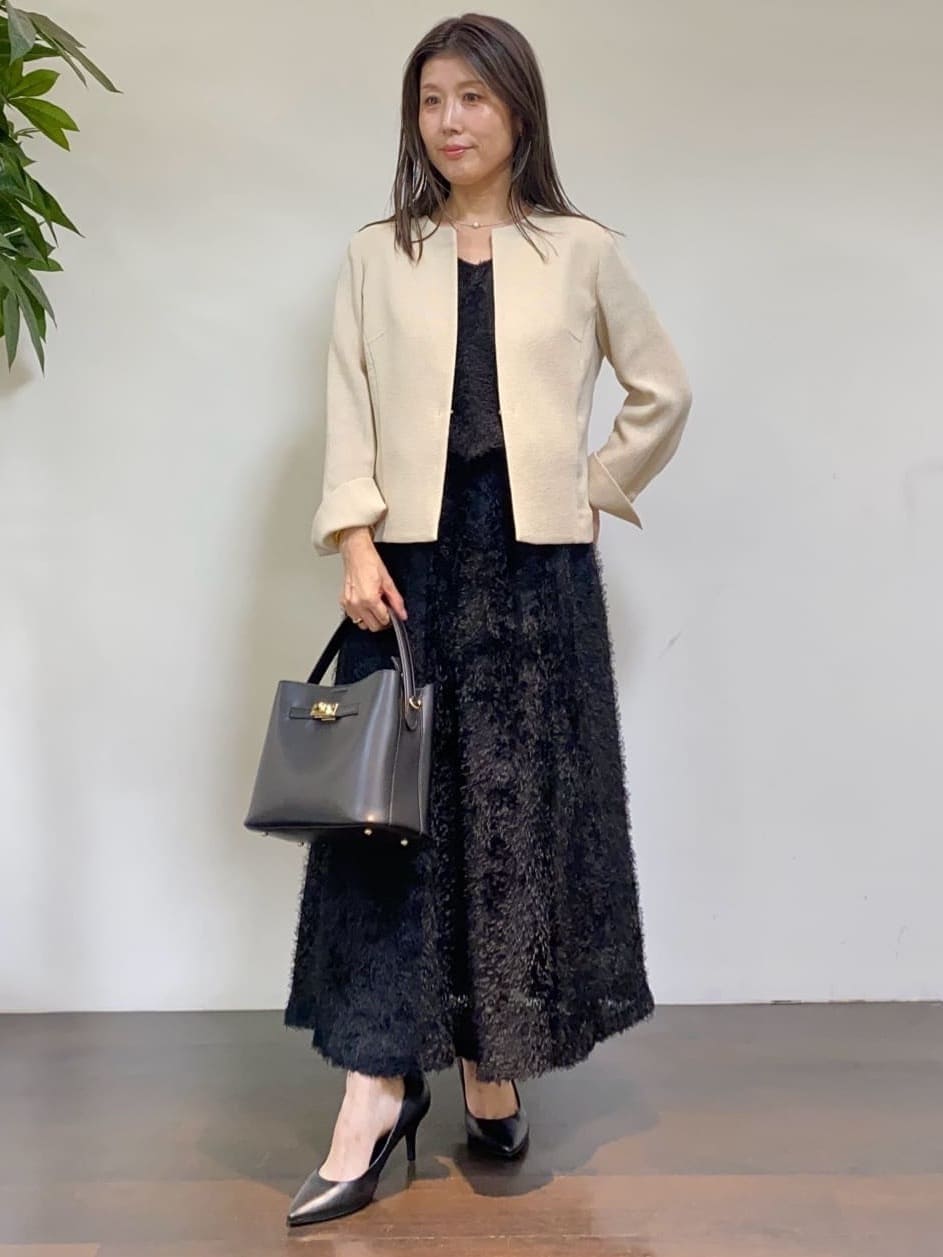 tomoさんの「UNTITLED｜シャイニービーズネックレス」を使ったコーディネート