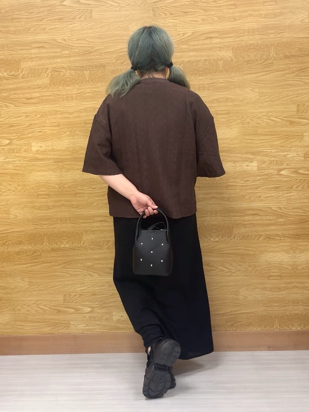 ぁむさんの「SHOO･LA･RUE｜【5分袖】大人の魅力を惹きたてる レースカットソー」を使ったコーディネート