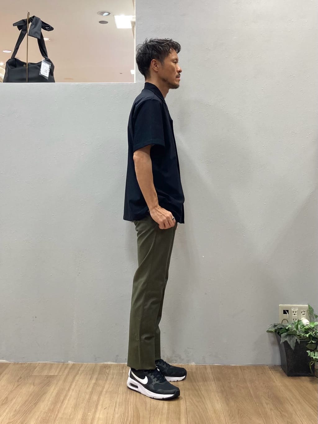 シュンさんの「TAKEO KIKUCHI｜【COOL CITY WEAR】エアートール オープンカラーシャツ /接触冷感・通気性」を使ったコーディネート