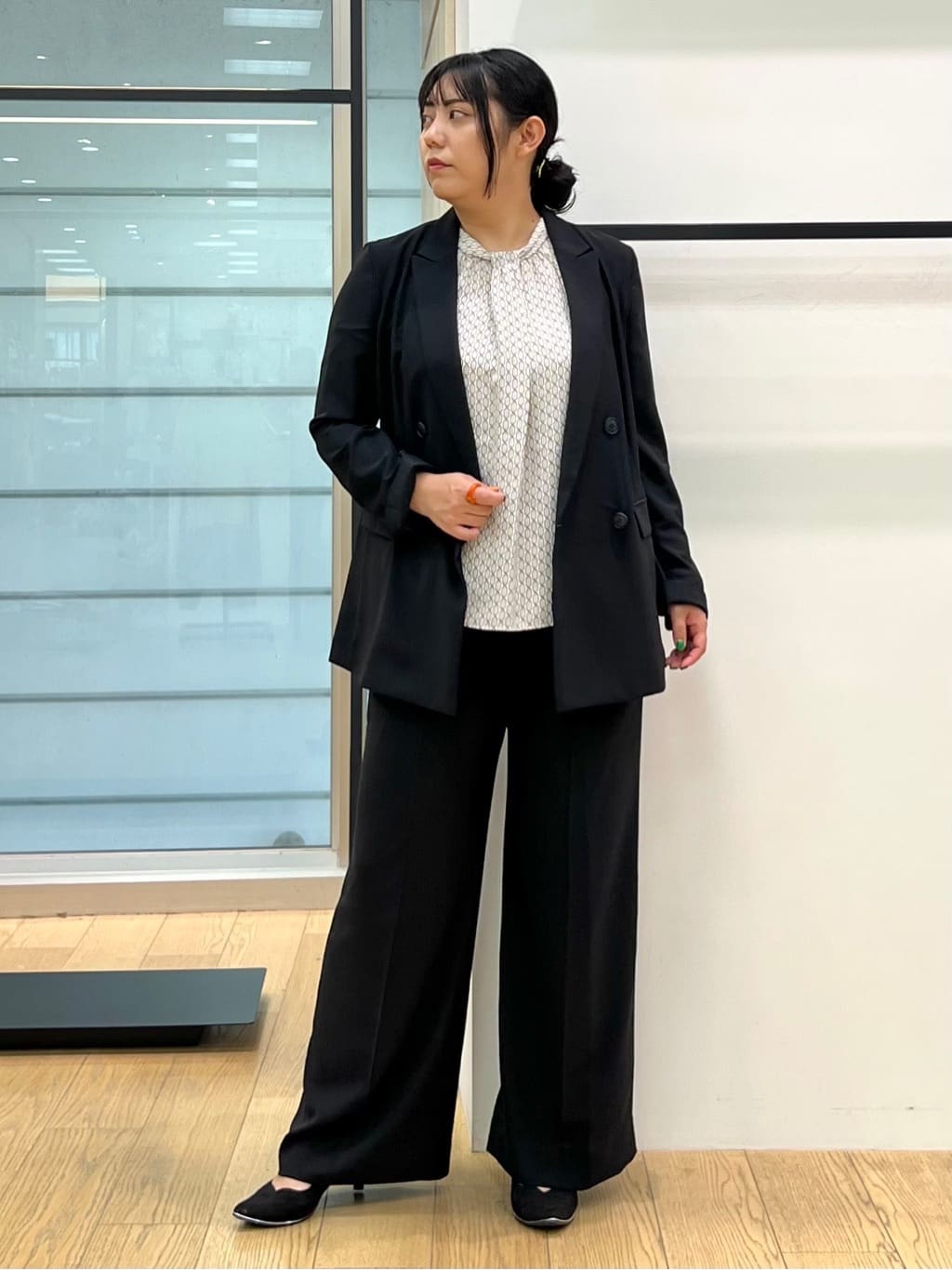 shimaさんの「INDIVI｜【軽く羽織れる！】ダブルジャケット」を使ったコーディネート