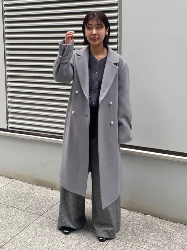 abeさんの「Couture brooch｜【上品華やか・通勤】ラメツイード ワイドパンツ」を使ったコーディネート