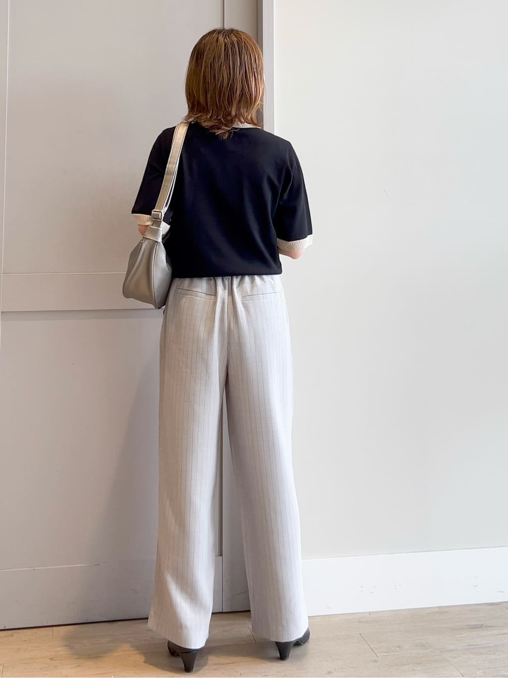 yamakoさんの「grove｜ロープベルトで差がつく 洗練リラックスパンツ」を使ったコーディネート
