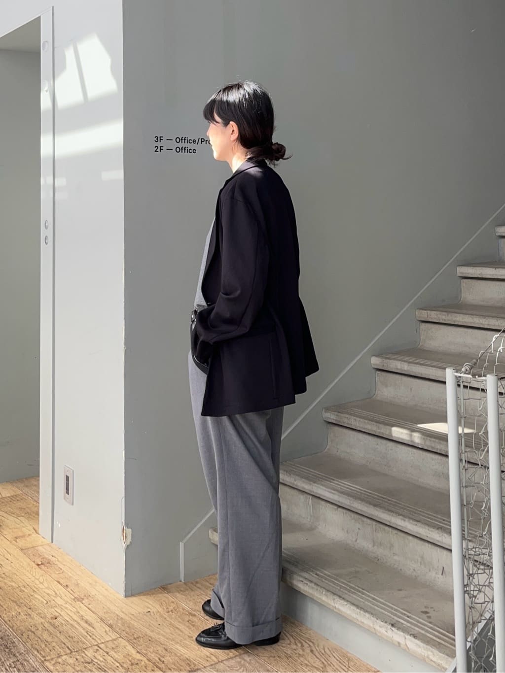 神野（jinno）さんの「TAKEO KIKUCHI｜【JUST ONE LAYER】ダウンファブリック テーラード ジャケット」を使ったコーディネート