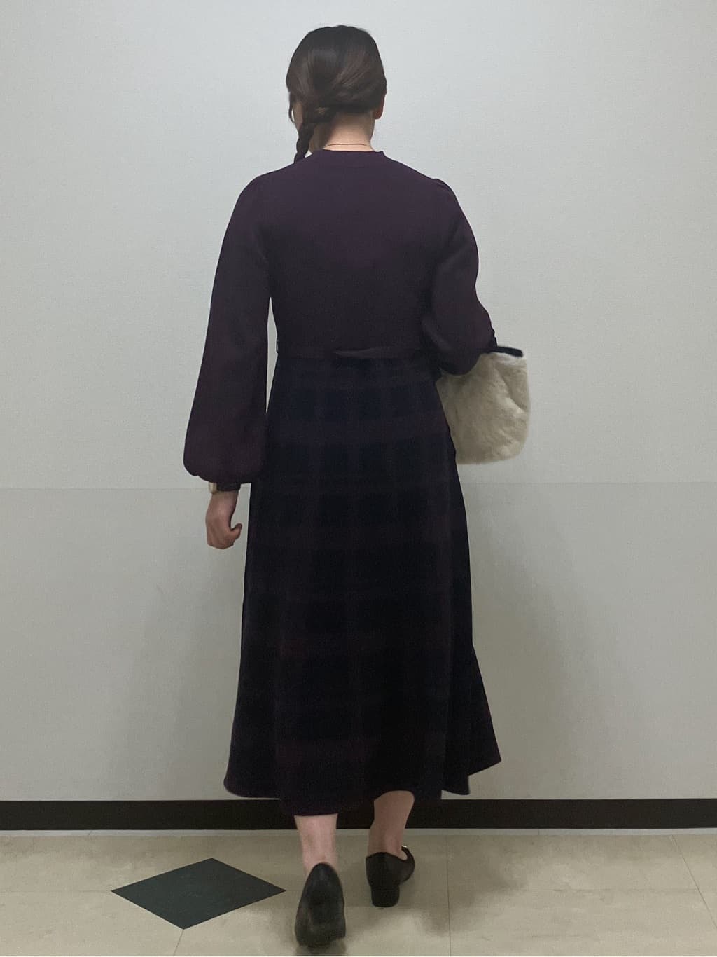 MAYUKIさんの「index｜メタル&times;フェイクパール Y字ラリエットネックレス」を使ったコーディネート