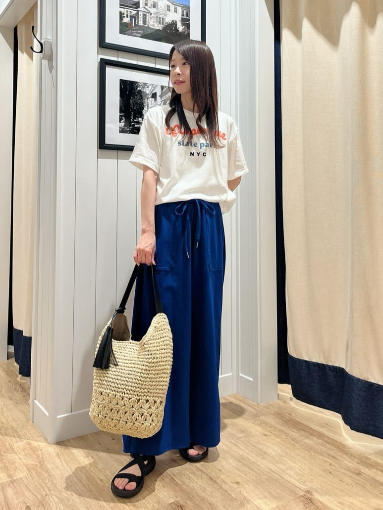 mihoさんの「Dessin｜【洗える】オーガニックコットンロゴTシャツ」を使ったコーディネート