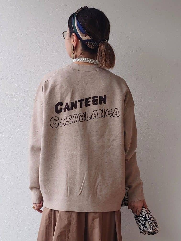 MUTSUKOさんの「UNTITLED｜【CHIGNON】CHERIE シンプルロゴTシャツ」を使ったコーディネート