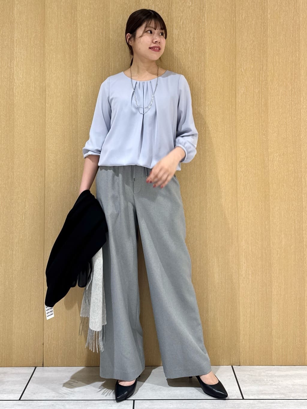 nanaさんの「UNTITLED｜【洗える/ワイド/ウエストゴム】ストレッチドロストパンツ」を使ったコーディネート