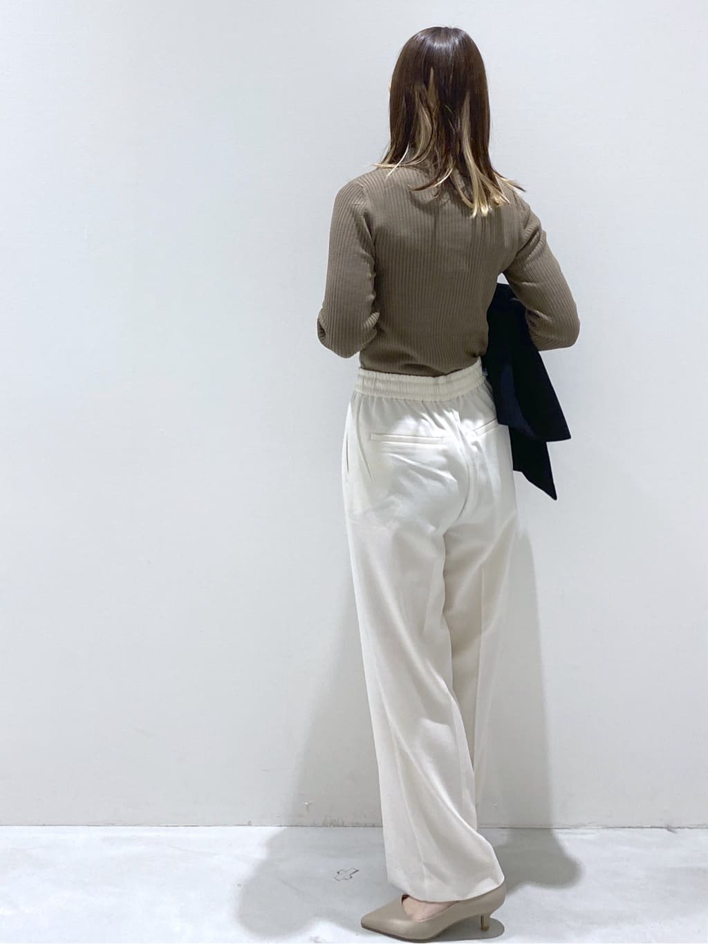 えりさんの「OPAQUE.CLIP｜ウールライクメルトンノーカラーコート【洗濯機洗い可】」を使ったコーディネート