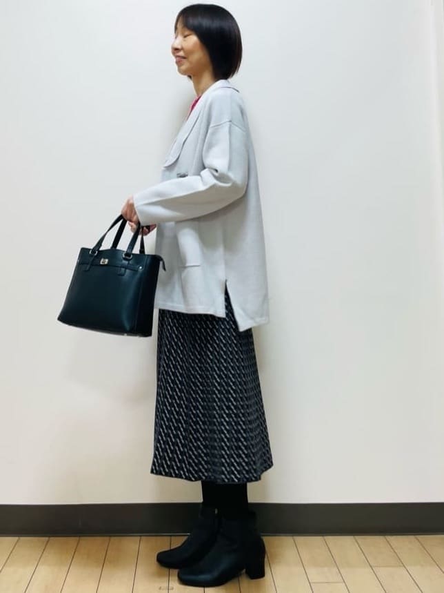 Riiさんの「Reflect｜【ライトアウター／気軽な羽織に◎】オフボディカーディガン」を使ったコーディネート