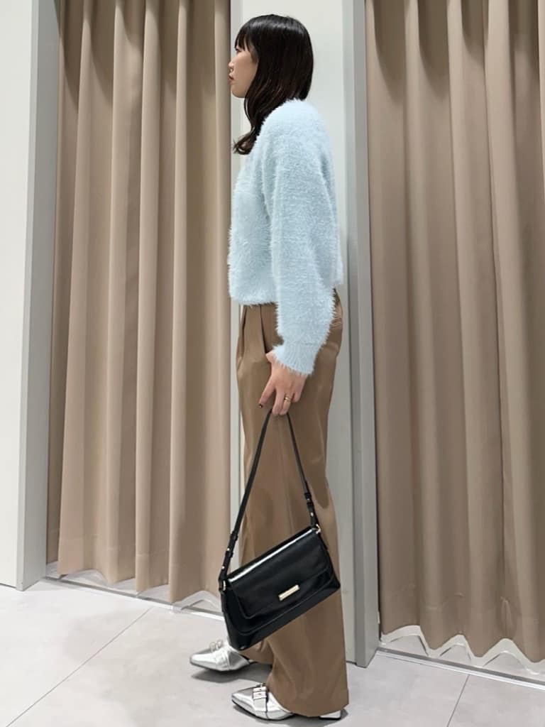 cottonさんの「THE SHOP TK｜着るたびときめく ふんわりフェザーシャギーニット」を使ったコーディネート