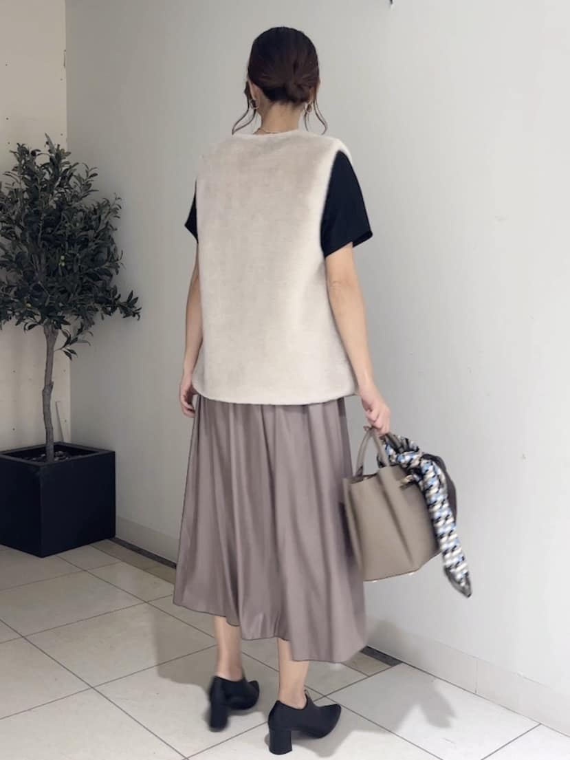 shioriさんの「INDIVI｜ミンク調フェイクファージレ」を使ったコーディネート