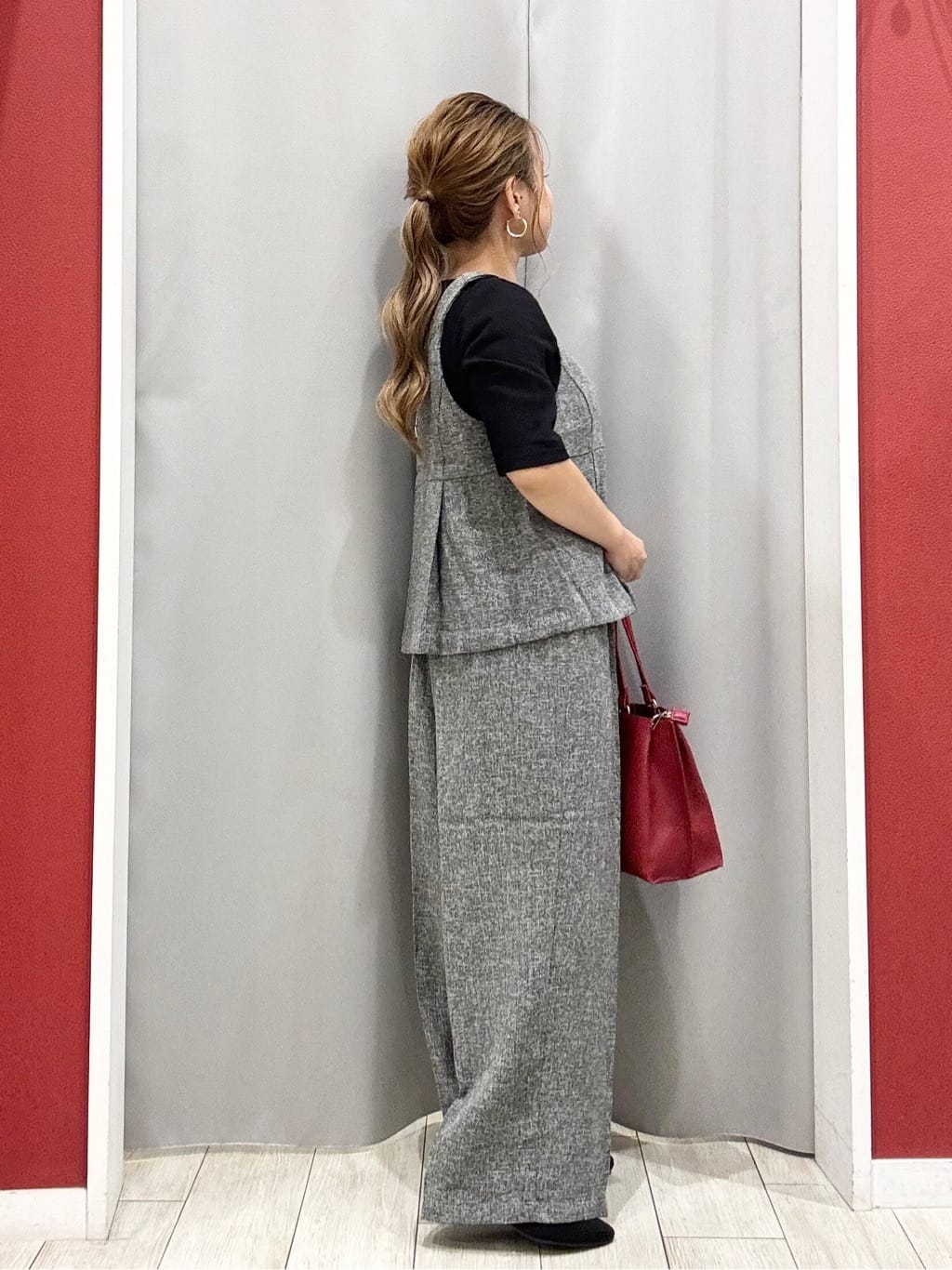 shioさんの「SHOO･LA･RUE｜【S-LL】女性らしさ漂うハートネック テレコ5分袖トップス」を使ったコーディネート