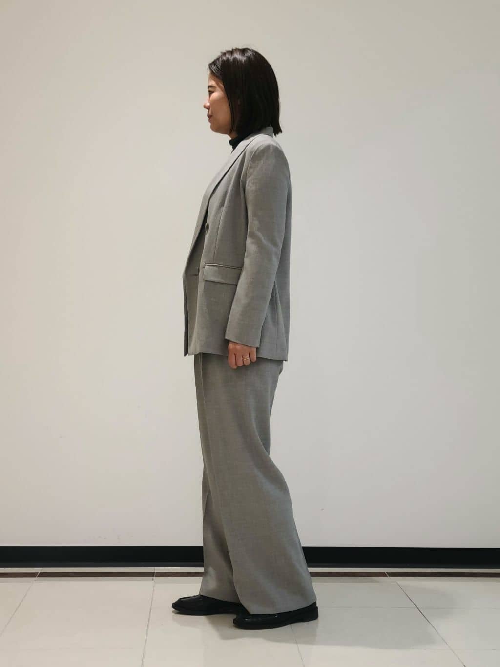 eriさんの「INDIVI｜【洗える／セットアップ可能】凹凸ストレッチ素材ダブルジャケット」を使ったコーディネート