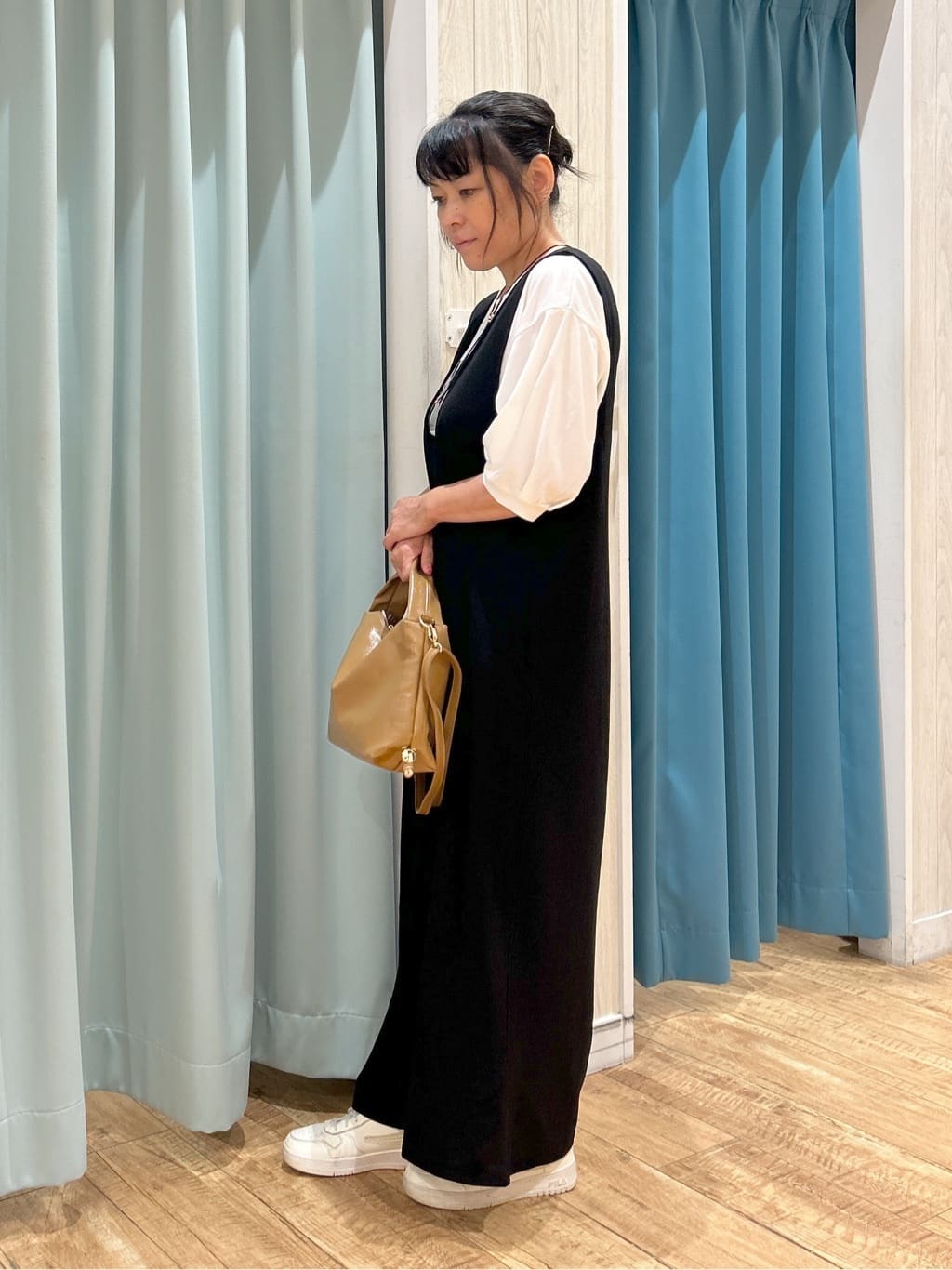 わかさんの「SHOO･LA･RUE｜【前後2WAY/洗える】さらっと着られるサロペット」を使ったコーディネート