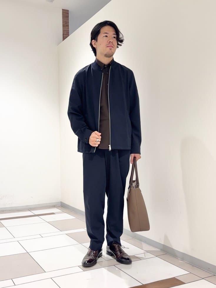 及川さんの「TAKEO KIKUCHI｜【COOL CITY WEAR】ストライプジャージ ボタンダウンシャツ /接触冷感」を使ったコーディネート