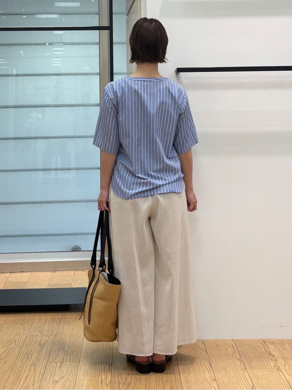asamiさんの「INDIVI｜【洗える】胸元タックフリルブラウス」を使ったコーディネート