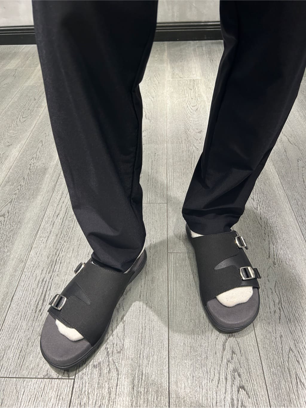 ruiさんの「TAKEO KIKUCHI｜【COOL CITY WEAR】エアートール パンツ /接触冷感・通気性」を使ったコーディネート