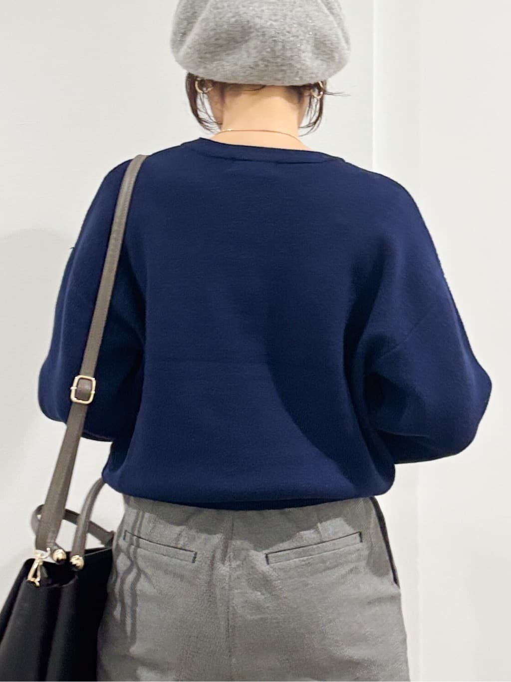 kumiさんの「OPAQUE.CLIP｜ウォームタッチ テーパードパンツ【洗濯機洗OK／ストレッチ】」を使ったコーディネート