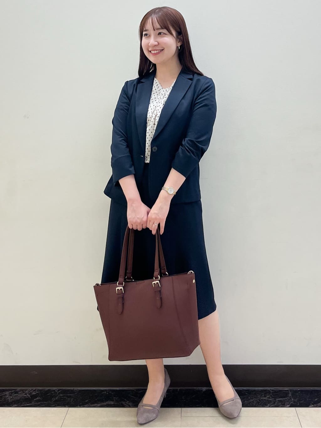 mikikoさんの「Reflect｜【マシンウォッシュ可／セットアップ可】コツキ柄プリントブラウス」を使ったコーディネート