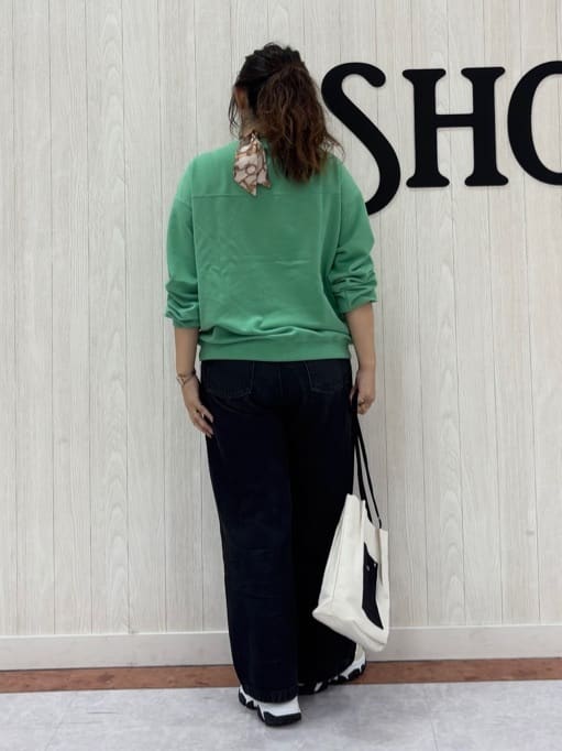 さくみぃさんの「SHOO･LA･RUE｜」を使ったコーディネート