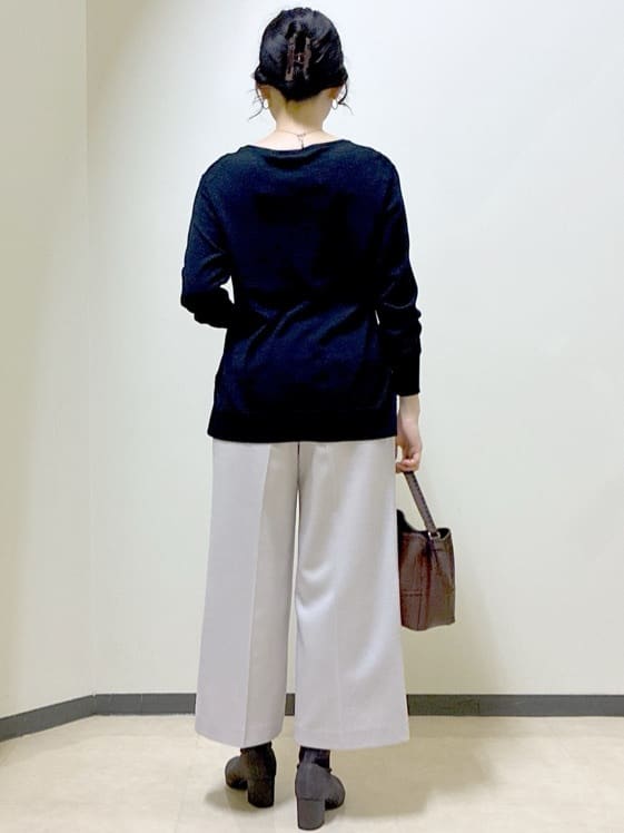  beni_gingerさんの「Reflect｜【ちくちくしない／アンサンブル可／通勤におすすめ◎】オフボディニット」を使ったコーディネート