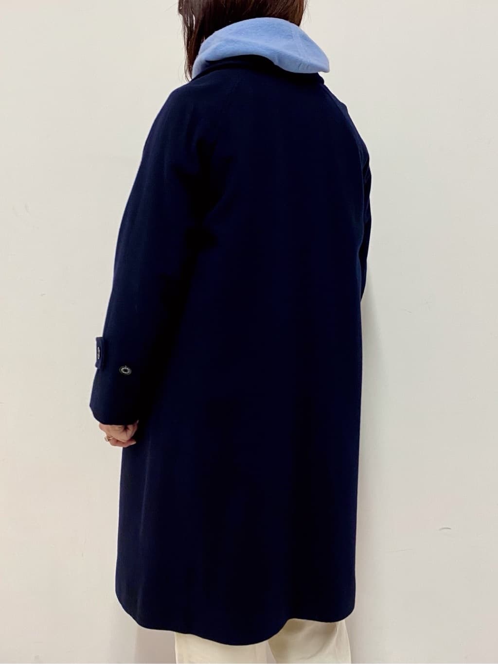 Sawaguchiさんの「DRESSTERIOR｜◆【ウォッシャブル/ウエストゴム】サテンイージーパンツ」を使ったコーディネート