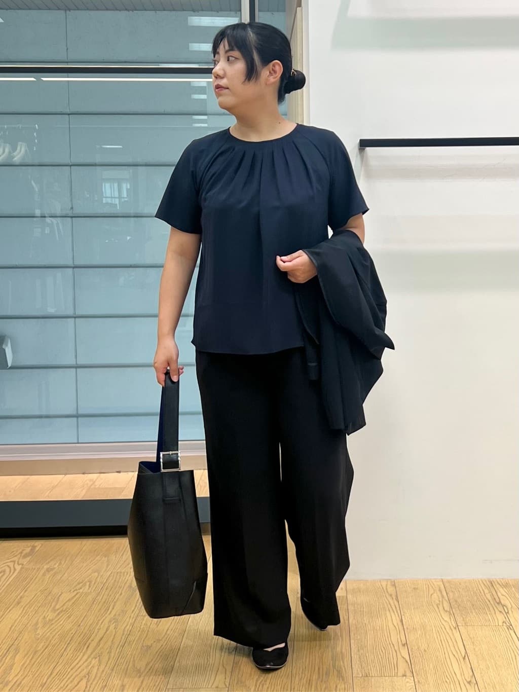 shimaさんの「INDIVI｜【着心地◎！】タックワイドパンツ」を使ったコーディネート