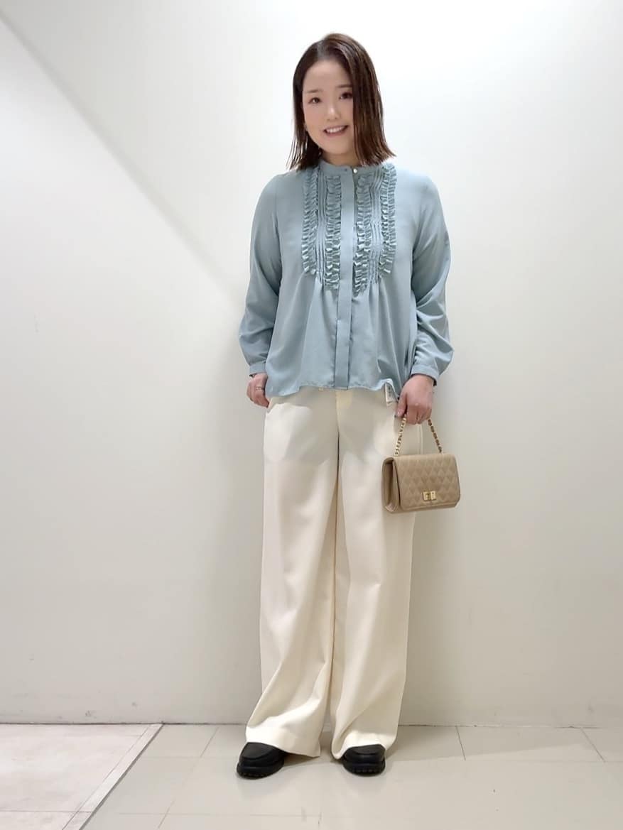YUIさんの「UNTITLED｜【スタイリッシュ／オンオフ兼用】ウールチェスターコート」を使ったコーディネート