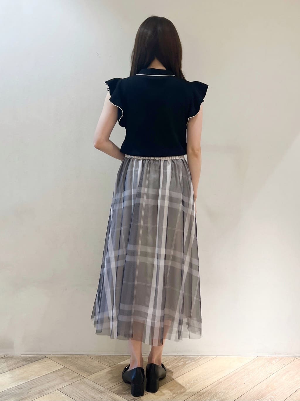 nanaさんの「index｜フレアスリーブボウタイニット【洗濯機洗い可／接触冷感／抗ピル】」を使ったコーディネート