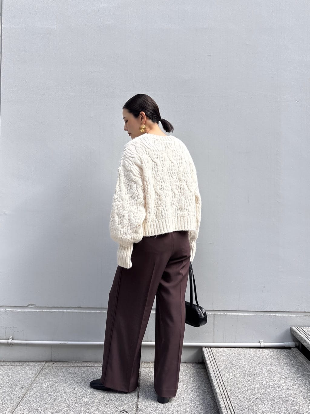 ayanoさんの「INDIVI｜Comfy SET UP｜イージーストレートワイドパンツ【セットアップ対応／通勤/カセット服】」を使ったコーディネート