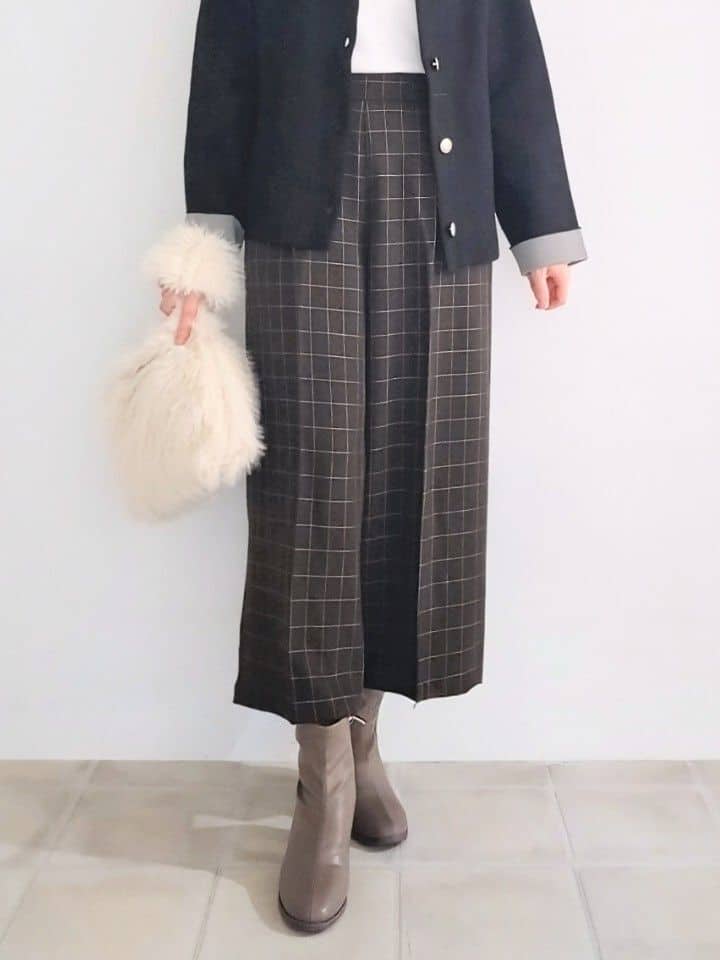 miomioさんの「SHOO･LA･RUE｜【S-LL】美しく見せる ボートネックロンT」を使ったコーディネート