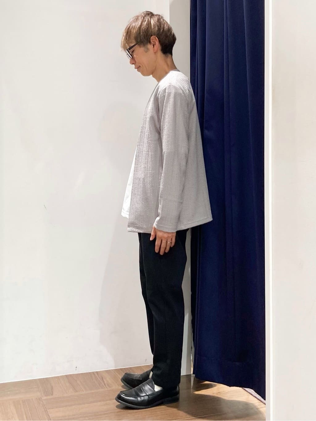 つーじーさんの「THE SHOP TK｜【セットでお買い得！！】長袖カーディガン＋半袖Tシャツ　洗濯機OK/吸水速乾(Tシャツのみ)」を使ったコーディネート