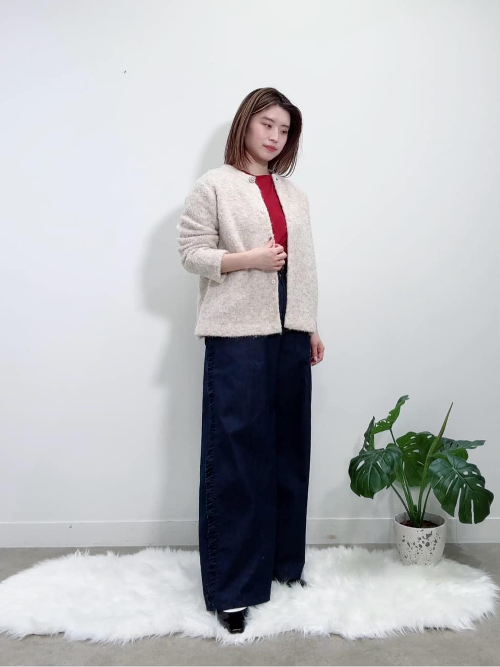 Suma Una本部スタッフさんの「SunaUna｜【COLLECTION LINE】フリルデニム」を使ったコーディネート