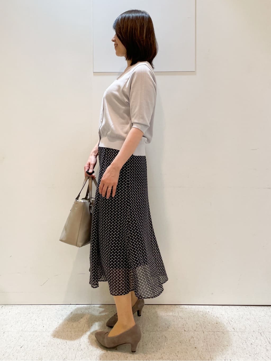 めいさんの「Reflect｜【WEB先行カラーあり／マシンウォッシュ可／ウエスト総ゴム】コツキ幾何柄ロングスカート」を使ったコーディネート
