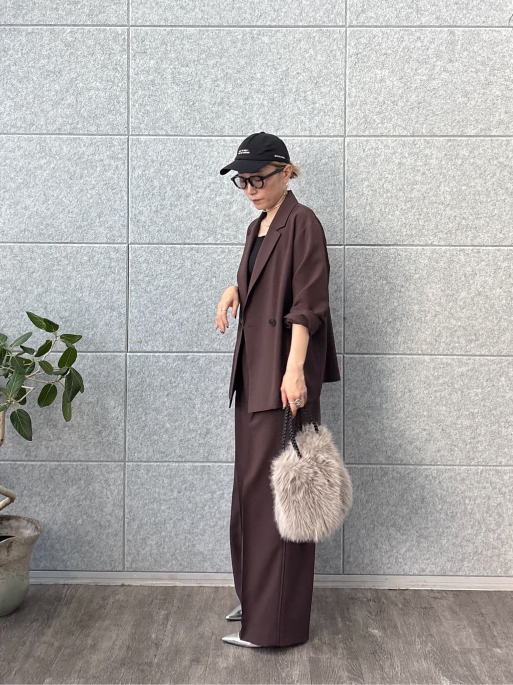 kotakiさんの「INDIVI｜Comfy SET UP｜イージーストレートワイドパンツ【セットアップ対応／通勤/カセット服】」を使ったコーディネート