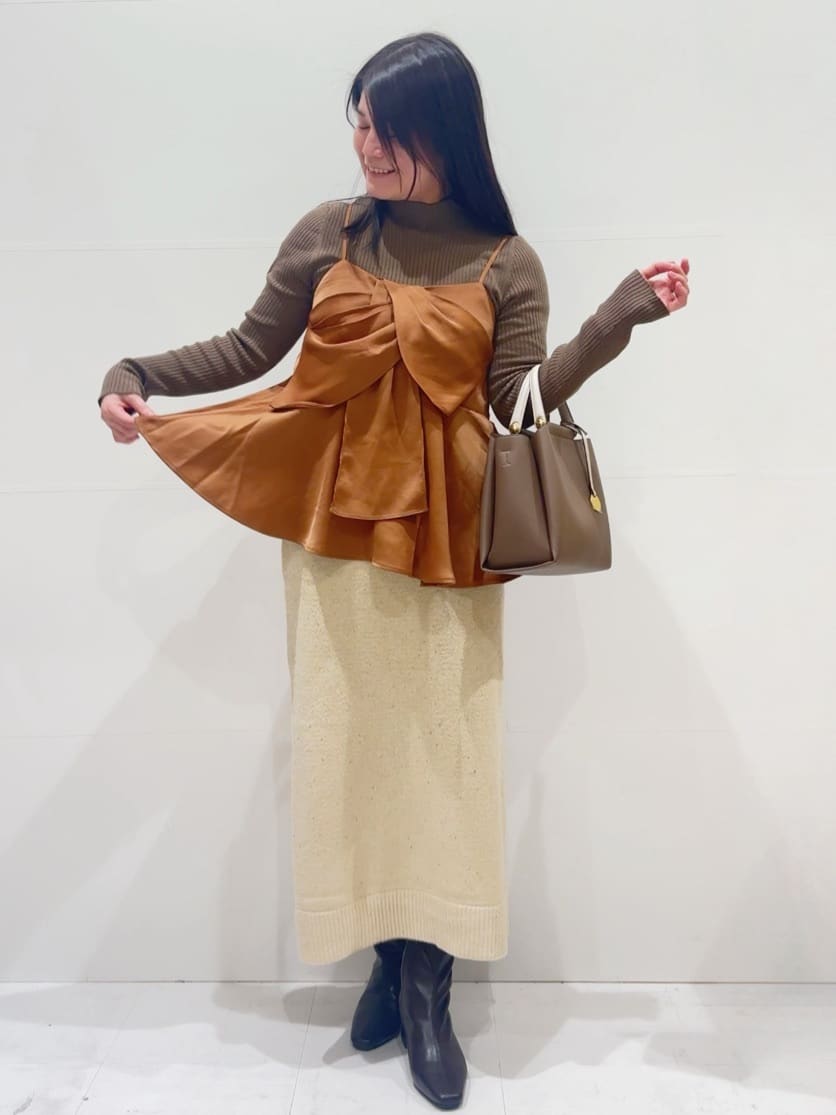 Minさんの「OPAQUE.CLIP｜サテンキャミブラウス【洗濯機OK】」を使ったコーディネート