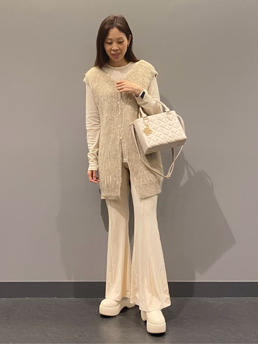 hiraさんの「ESPERANZA｜キルティング2WAYトートバッグ」を使ったコーディネート