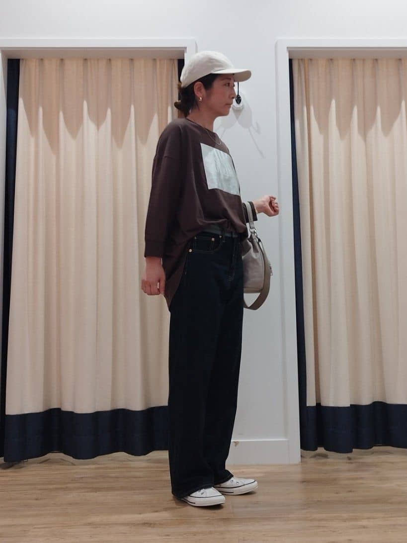 HIROさんの「Dessin｜【洗える】箔プリントロングTシャツ」を使ったコーディネート