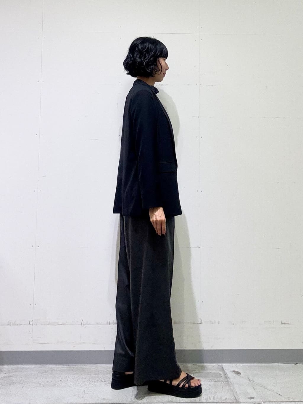naoさんの「INDIVI｜【軽く羽織れる！】ダブルジャケット」を使ったコーディネート