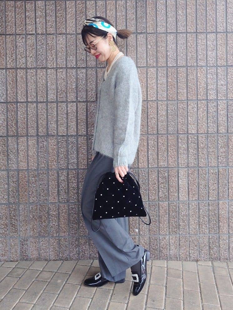 MUTSUKOさんの「UNTITLED｜【ゆったり】アルパカ混シャギー カーディガン」を使ったコーディネート