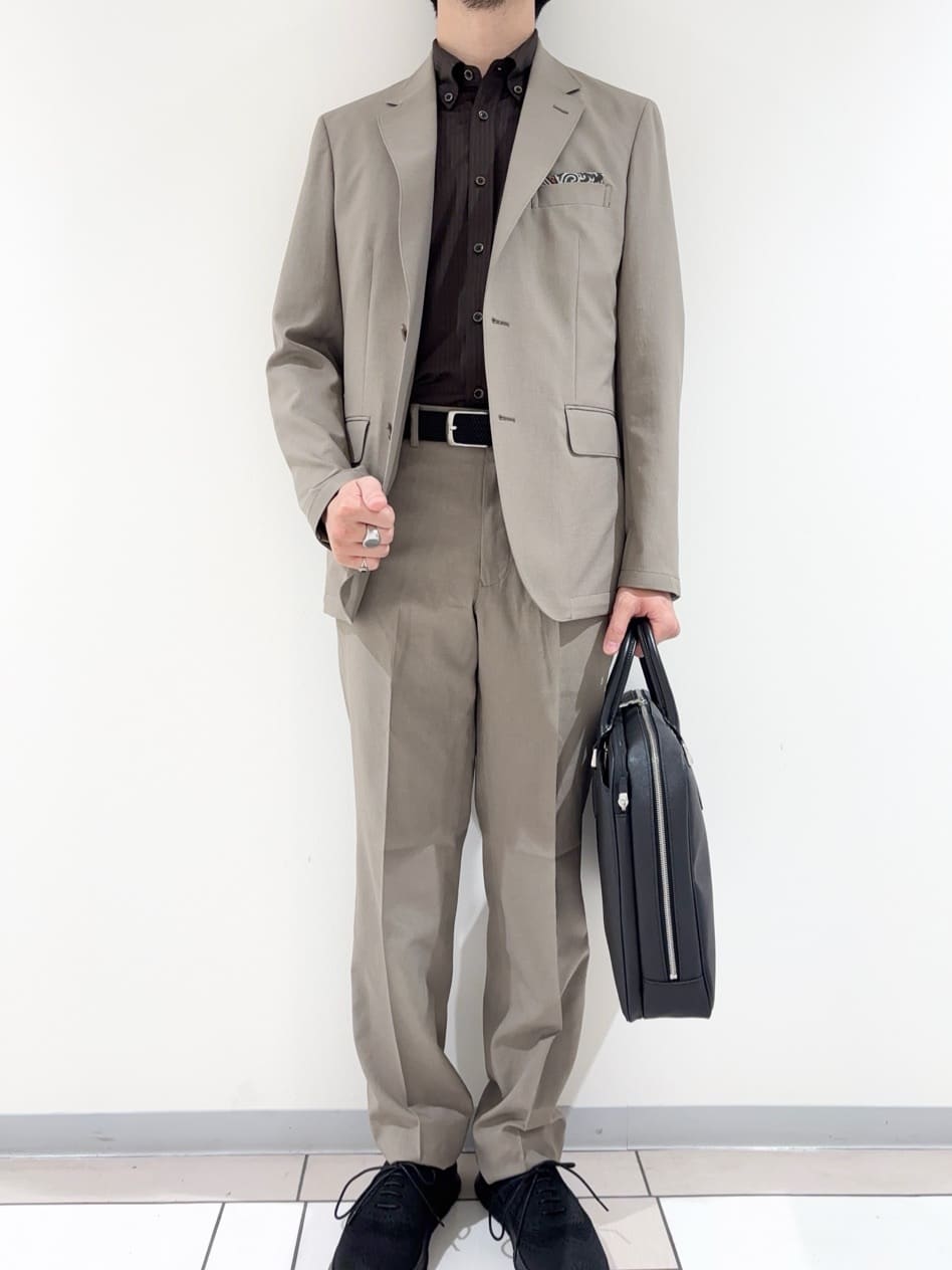 及川さんの「TAKEO KIKUCHI｜【COOL CITY WEAR】アーバンクール ジャケット /接触冷感・吸水速乾」を使ったコーディネート