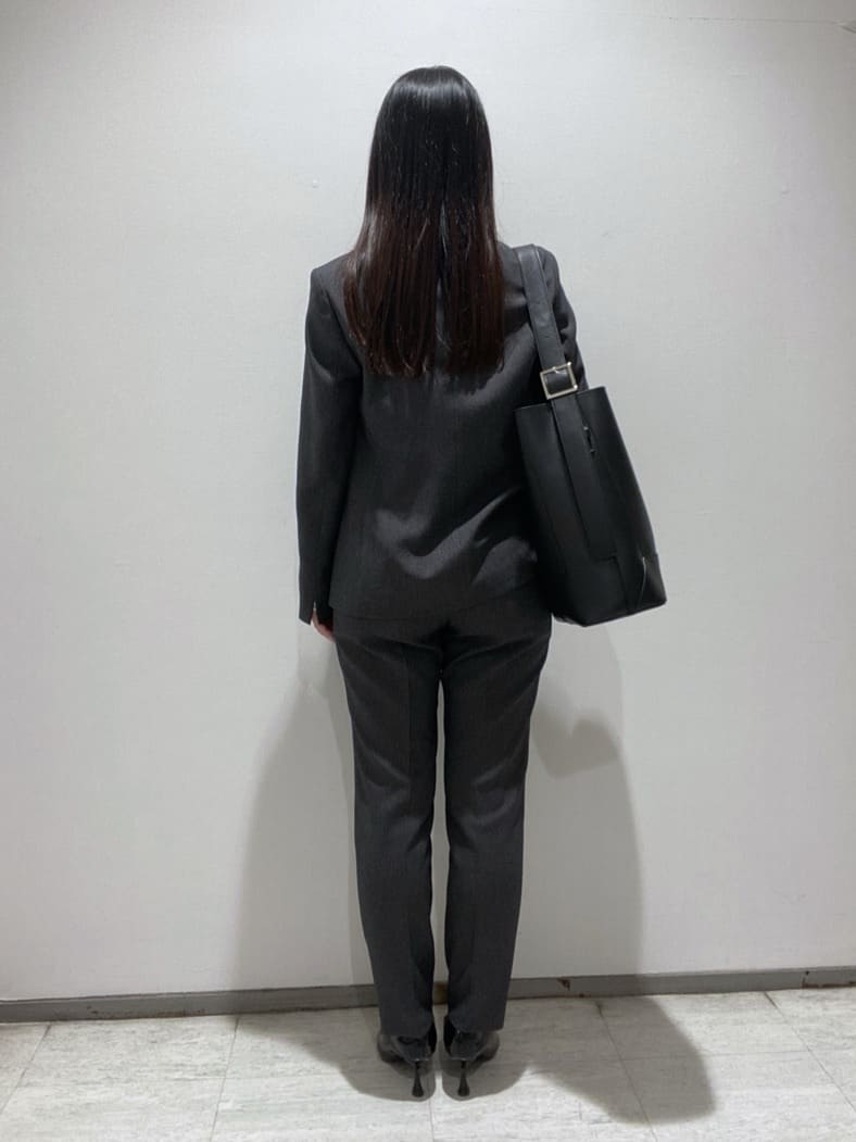 meiさんの「INDIVI｜【通勤／オフィス】タックジョーゼットブラウス」を使ったコーディネート