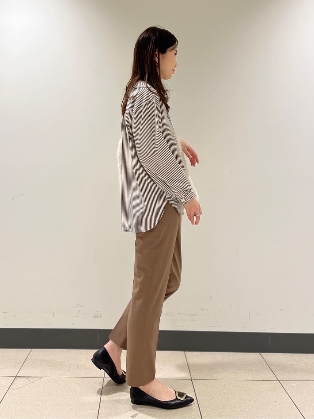 shokoさんの「INDIVI｜【褒められパンツ/ウール混】スティックパンツ」を使ったコーディネート