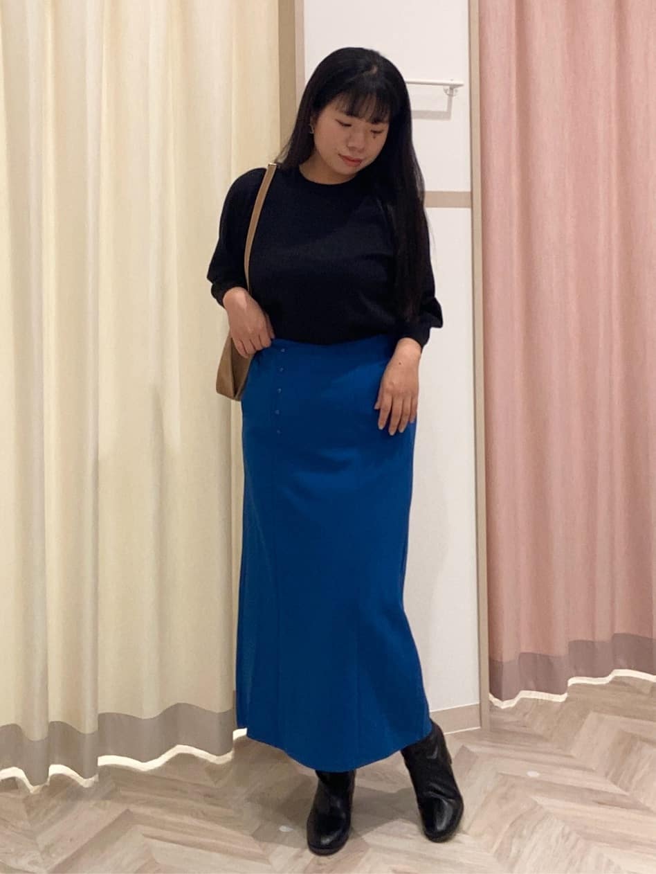 まちゃんなちゃんさんの「SHOO･LA･RUE｜【洗濯後しわになりにくい】ポケット付き ナロースカート」を使ったコーディネート