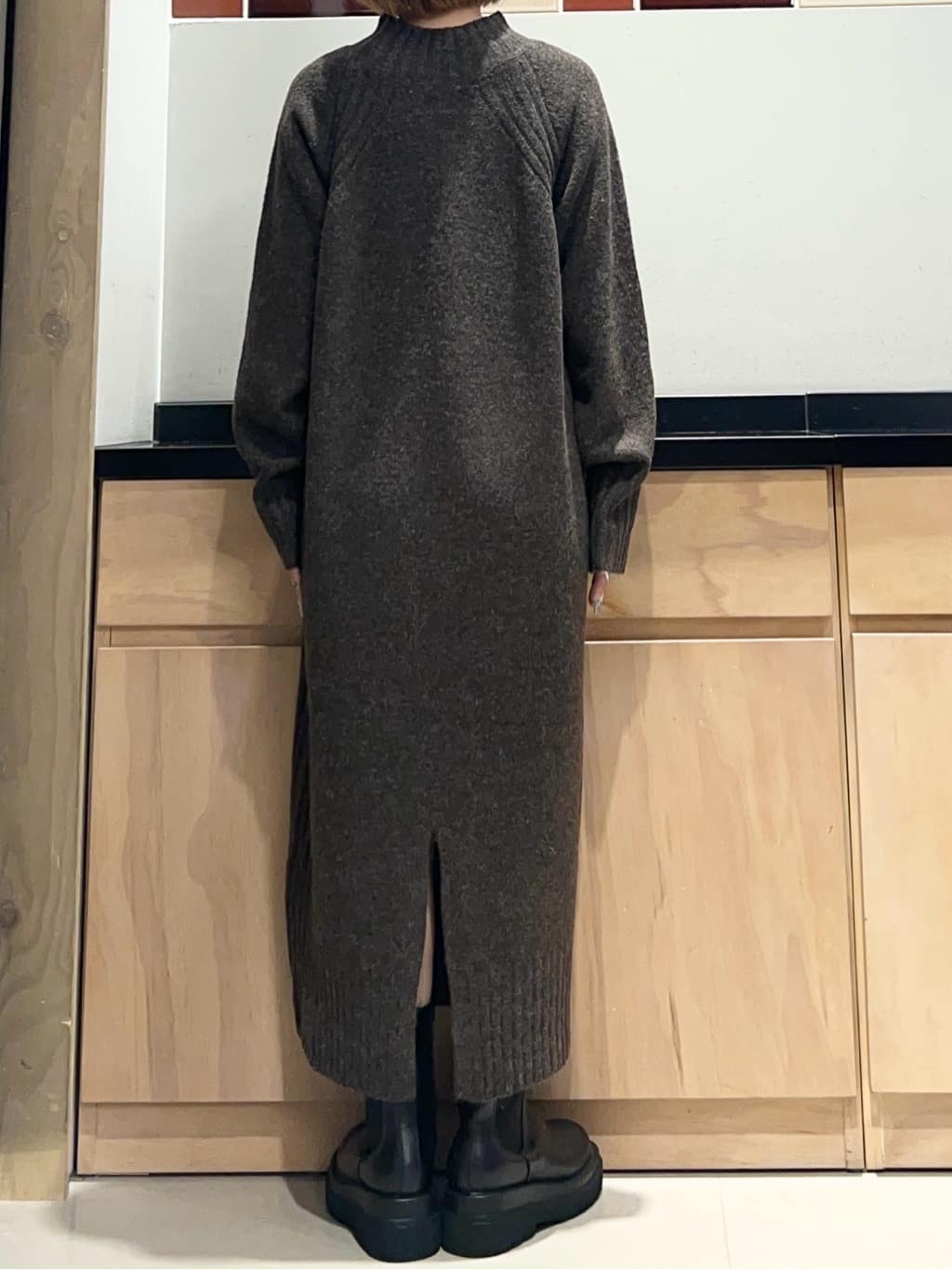 かのさんの「THE SHOP TK｜プラスするだけでこなれ見え ボアベスト」を使ったコーディネート