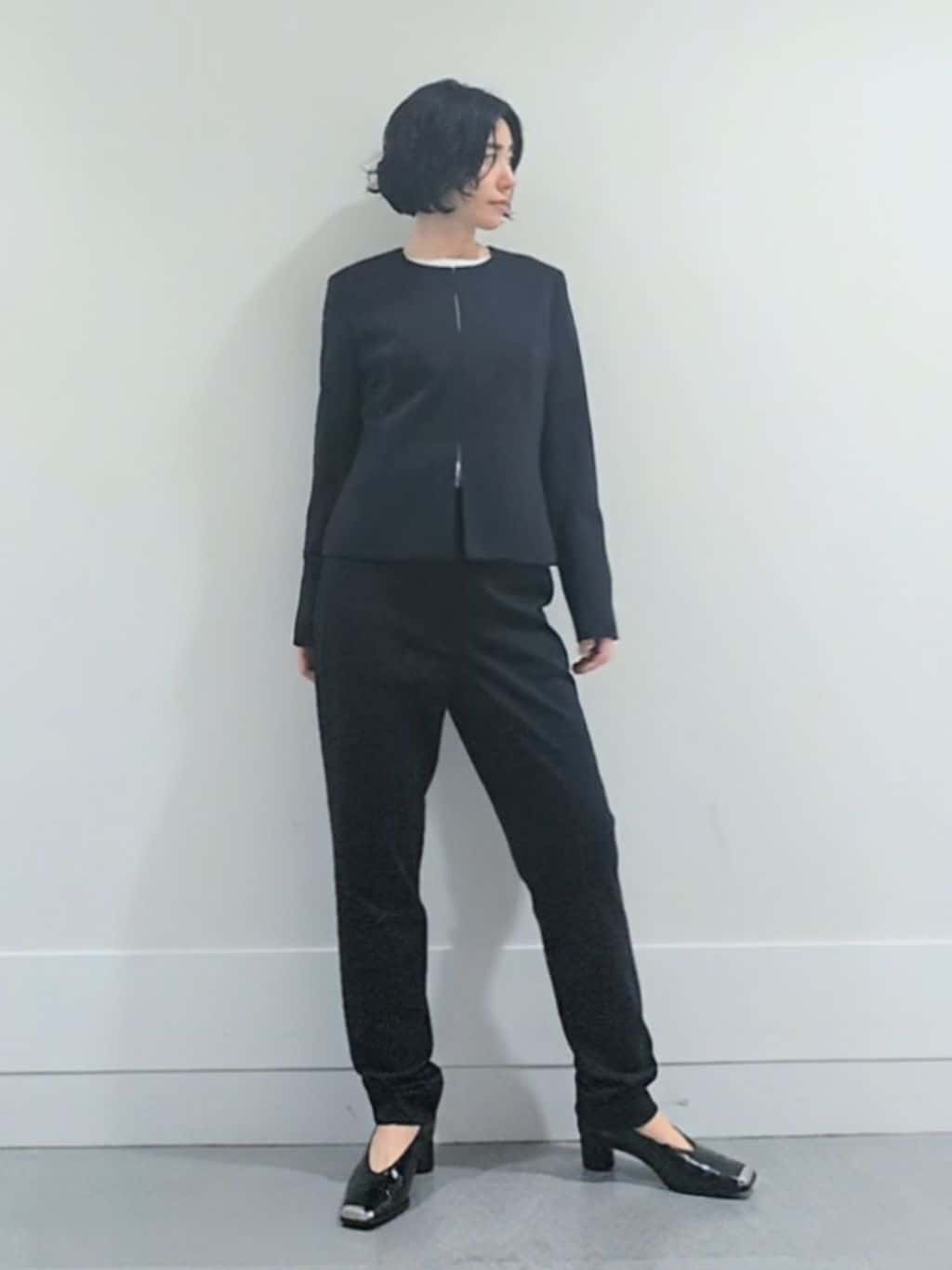 ミズタさんの「UNTITLED｜【洗えるスーツ/ストレッチ】ウール混ジャージ ノーカラージャケット」を使ったコーディネート