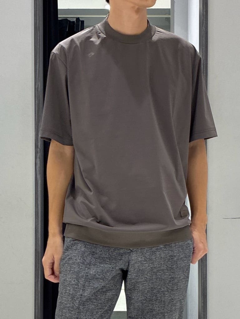 わいずみさんの「TAKEO KIKUCHI｜【COOL CITY WEAR】テーラードTシャツ /接触冷感」を使ったコーディネート