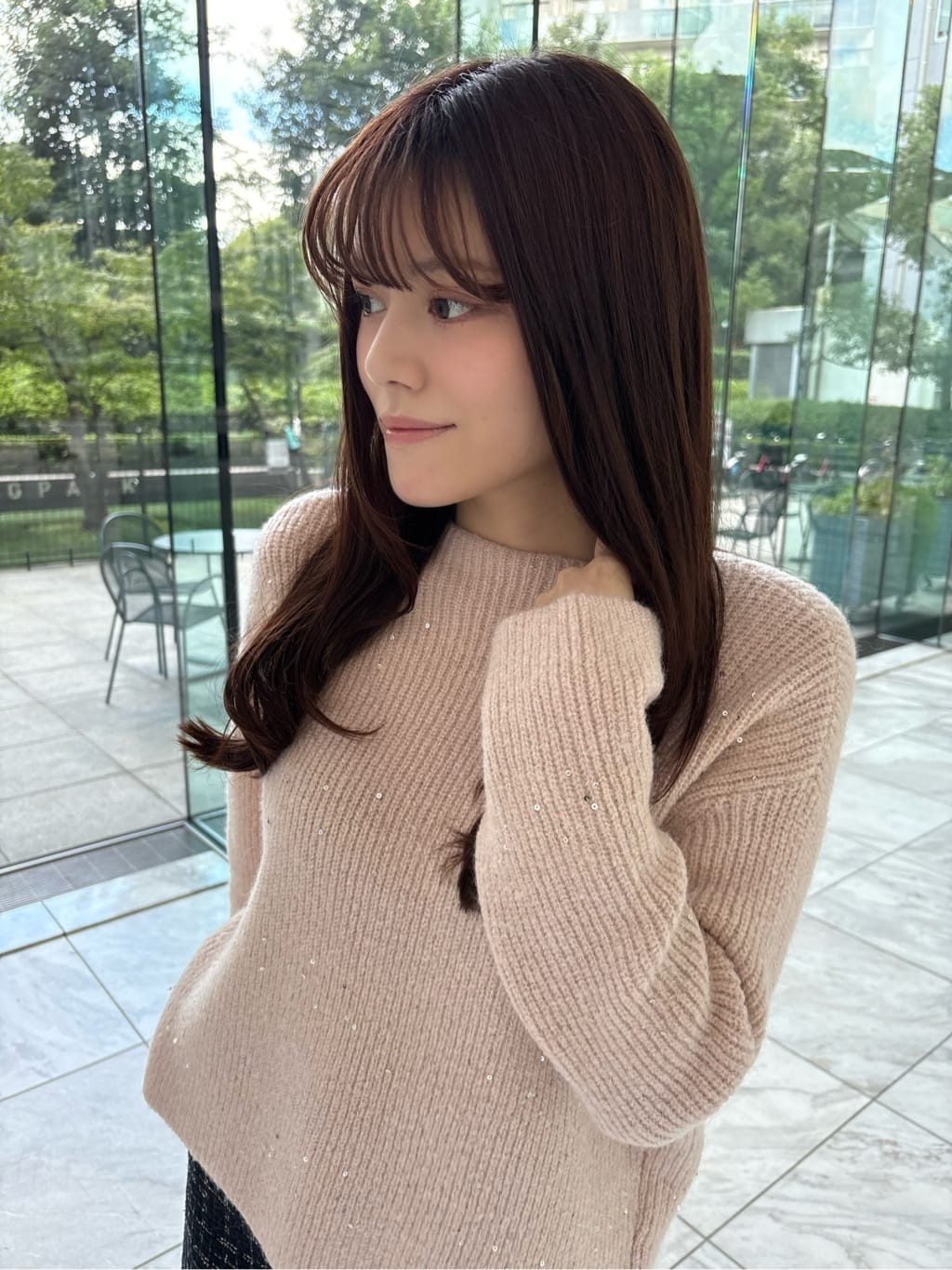 sayaさんの「COUP DE CHANCE｜【手洗い可】スパンコール付ニットトップス」を使ったコーディネート